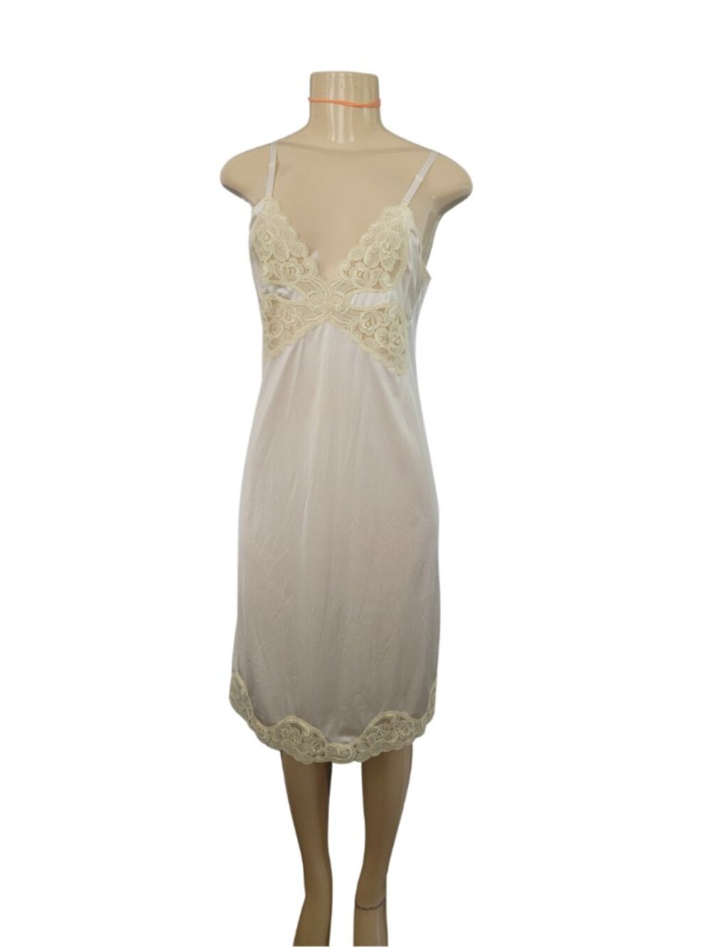 Vanity Fair Vintage Ivory Lace Edged Full Slip Gown